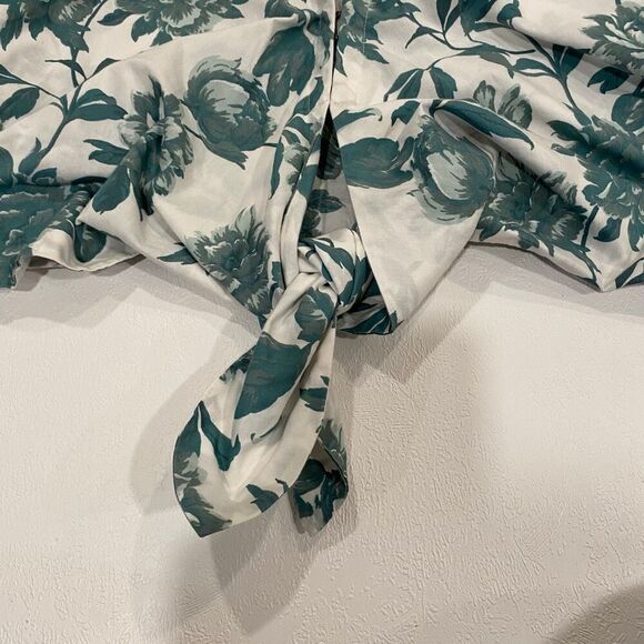 Abercrombie & Fitch Women’s Blouse Size L Green Floral Tie Front Puff Sleeve - Picture 5 of 6